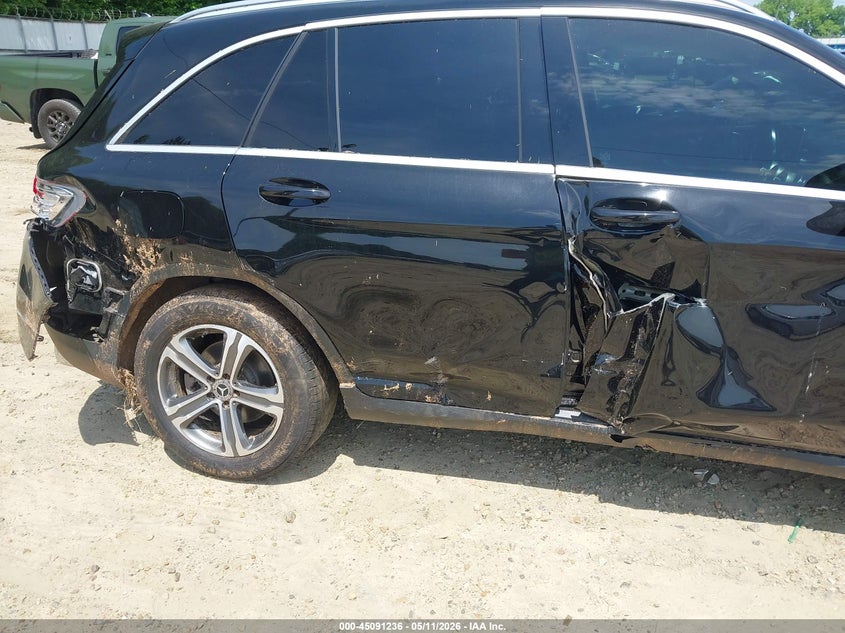 2019 Mercedes-benz Glc VIN WDC0G4JB7KF552365 IAAI salvage auction — RIGHT SIDE, Salvage (Georgia), sold $2,925 on 2026-07-09 (photo 6)
