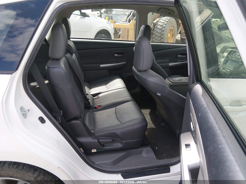 2013 Toyota VIN JTDZN3EU7D3270031 IAAI salvage auction — SIDE, Salvage (Oregon), sold $2,500 on 2026-07-20 (photo 8)