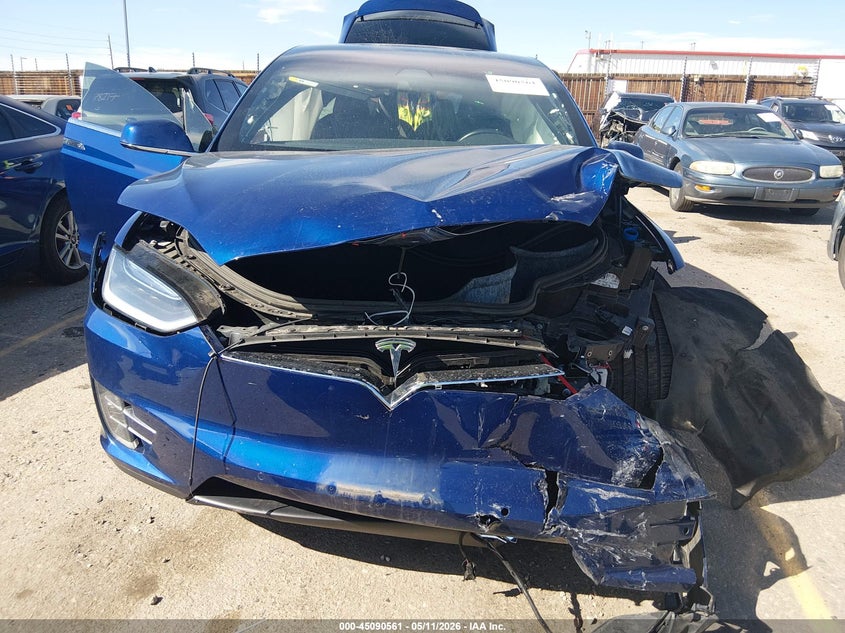 2017 Tesla Model x VIN 5YJXCBE26HF048269 IAAI salvage auction — FRONT END, Salvage (Colorado), sold $5,850 on 2026-07-09 (photo 6)