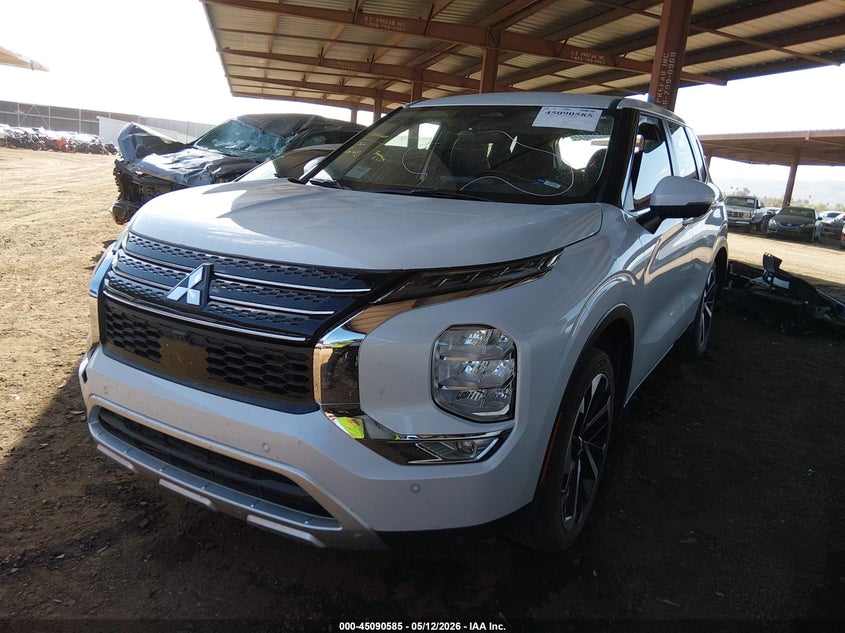 2023 Mitsubishi Outlander VIN JA4J3UA83PZ057445 IAAI salvage auction — REAR END, Salvage (Arizona), sold $8,000 on 2026-07-14 (photo 2)