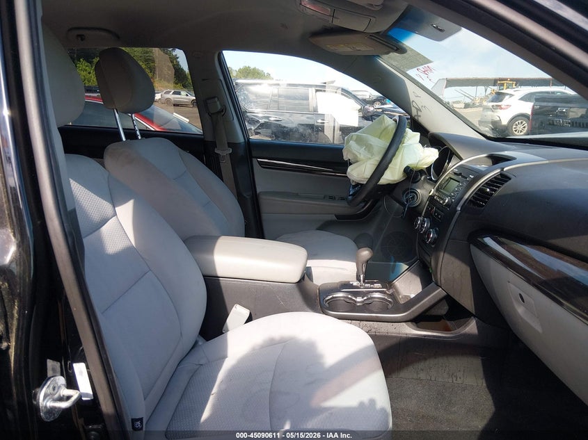 2012 Kia Sorento VIN 5XYKT3A1XCG250806 IAAI salvage auction — FRONT END, Salvage (Mississippi), sold $25 on 2026-07-22 (photo 5)