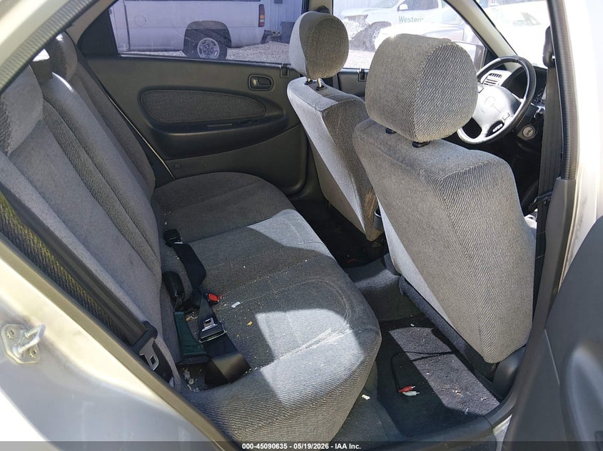 1998 Mazda Protege VIN JM1BC1412W0171947 IAAI salvage auction — NORMAL WEAR, Regular (Nevada), sold $100 on 2026-07-24 (photo 8)