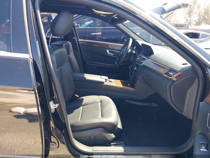 2012 Mercedes-benz E-klasse VIN WDDHF5KBXCA554910 IAAI salvage auction — FRONT END, Salvage (California), sold $825 on 2026-07-09 (photo 5)