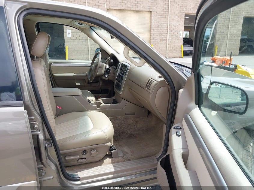 2004 Mercury Mountaineer VIN 4M2DU86W24ZJ50493 IAAI salvage auction — RIGHT FRONT, Salvage (California), sold $575 on 2026-07-29 (photo 5)