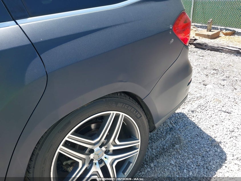 2013 Mercedes-benz Gl-klasse VIN 4JGDF7CE5DA225588 IAAI salvage auction — NORMAL WEAR, Salvage (Texas), sold $2,250 on 2026-08-01 (photo 6)