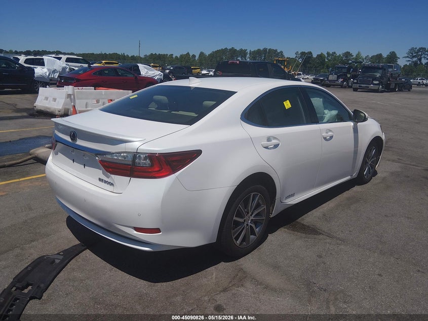 2017 Lexus ES VIN JTHBW1GG7H2145504 IAAI salvage auction — LEFT FRONT, Salvage (South Carolina), sold $6,800 on 2026-07-10 (photo 4)