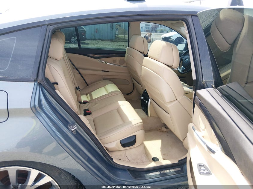 2010 BMW 5er VIN WBASN4C57AC209306 IAAI salvage auction — NORMAL WEAR, Clear-Dealer Only (Montana), sold $25 on 2026-07-29 (photo 8)