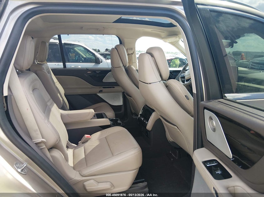 2021 Lincoln Aviator VIN 5LMYJ8XY3MNL00837 IAAI salvage auction — REAR END, Salvage (North Carolina), sold $9,900 on 2026-07-29 (photo 8)