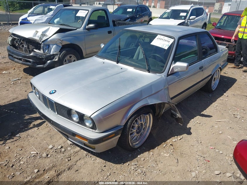 1991 BMW 3 series VIN WBAAF9312MEE74052 IAAI salvage auction — LEFT FRONT, Clear (Tennessee), sold $4,550 on 2026-08-20 (photo 2)
