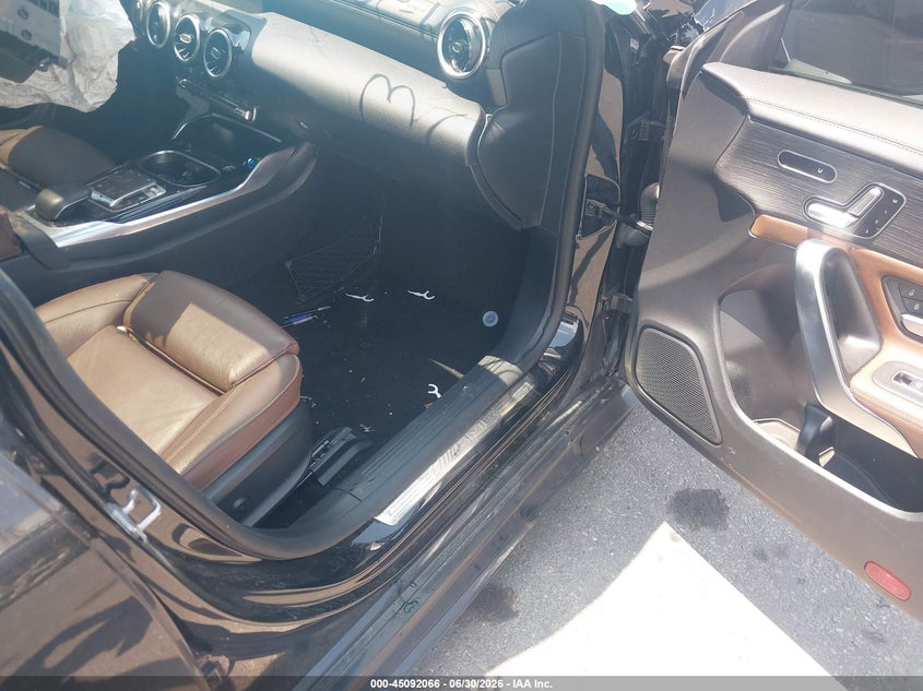 2020 Mercedes-benz VIN WDD5J5DB2LN007783 IAAI salvage auction — FRONT END, Salvage Title, sold $500 on 2026-07-22 (photo 5)