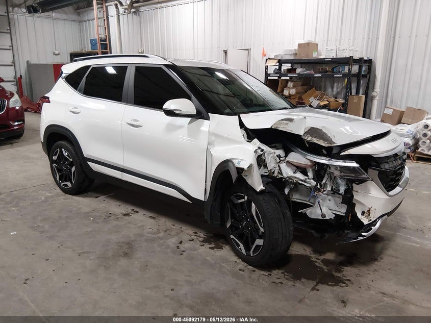 2024 Kia Seltos VIN KNDETCA72R7612621 IAAI salvage auction — RIGHT FRONT, Salvage (Iowa), sold $5,575 on 2026-07-07 (photo 1)