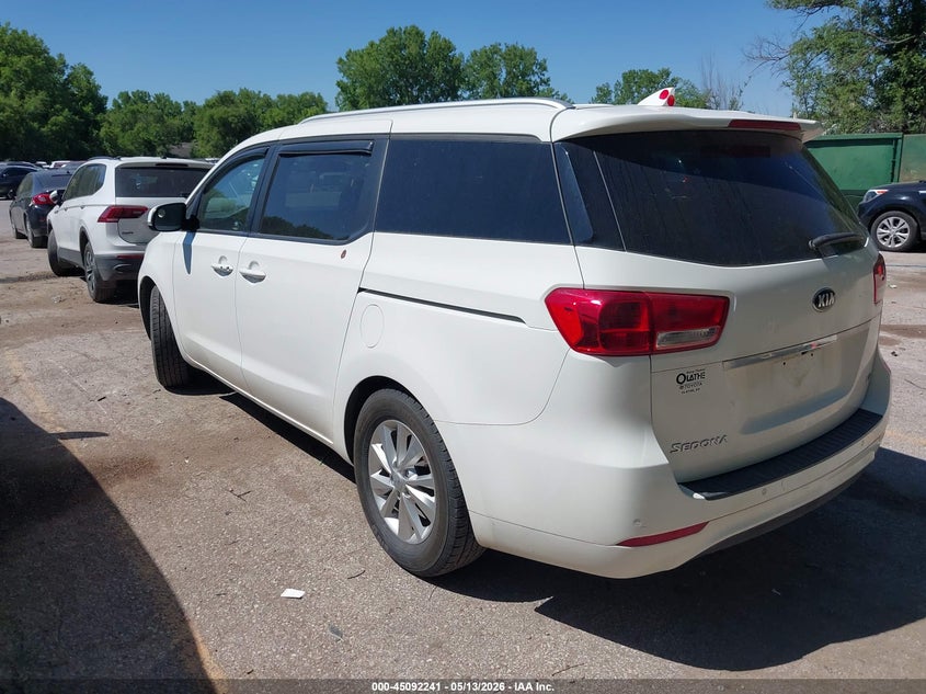 2017 Kia SEDONA VIN KNDMB5C17H6340493 IAAI salvage auction — SIDE, Salvage (Kansas), sold $1,900 on 2026-07-29 (photo 3)