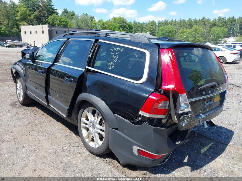 2016 Volvo Xc70 VIN YV440MBK4G1255775 IAAI salvage auction — FRONT & REAR, Clear (Massachusetts), sold $1,300 on 2026-07-31 (photo 3)