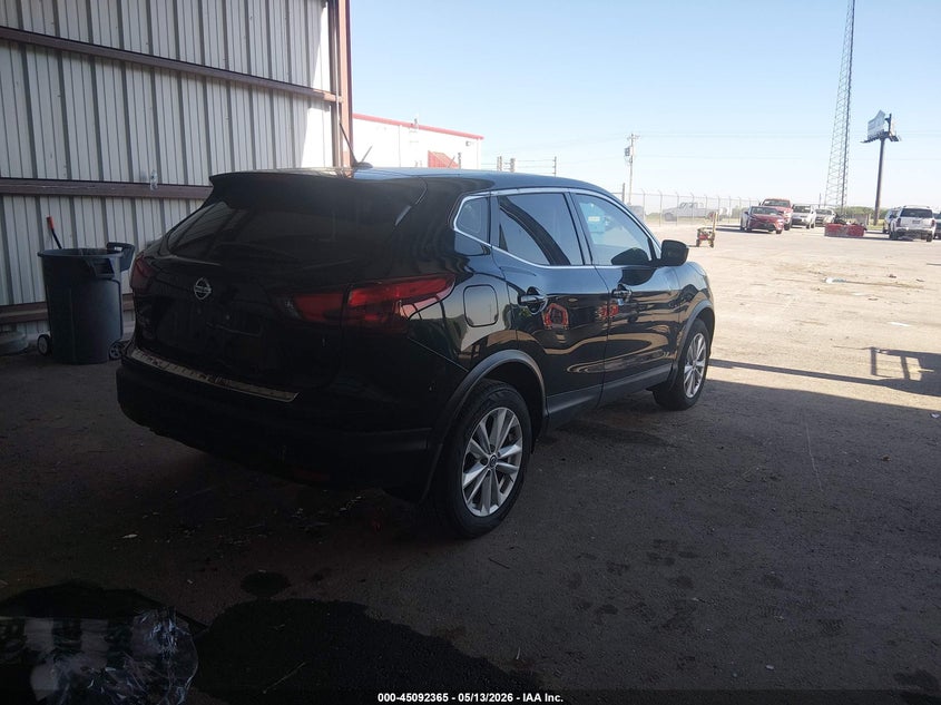 2019 Nissan Rogue VIN JN1BJ1CPXKW522089 IAAI salvage auction — HAIL, Clear (Missouri), sold $3,125 on 2026-07-23 (photo 4)