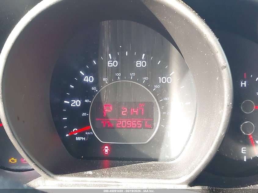 2015 Kia Soul VIN KNDJN2A22F7138530 IAAI salvage auction — NORMAL WEAR, Clear (Montana), sold $225 on 2026-07-22 (photo 7)