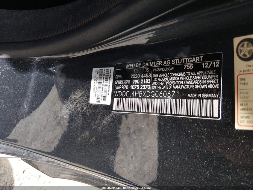 2013 Mercedes-benz C class VIN WDDGJ4HBXDG060671 IAAI salvage auction — NORMAL WEAR, Original (Kentucky), sold $25 on 2026-07-29 (photo 9)