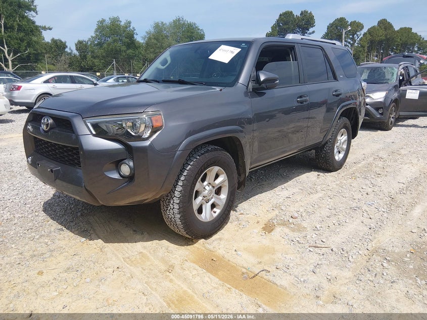 2014 Toyota 4runner VIN JTEZU5JR0E5072487 IAAI salvage auction — REAR END, Salvage (Alabama), sold $8,000 on 2026-07-09 (photo 2)