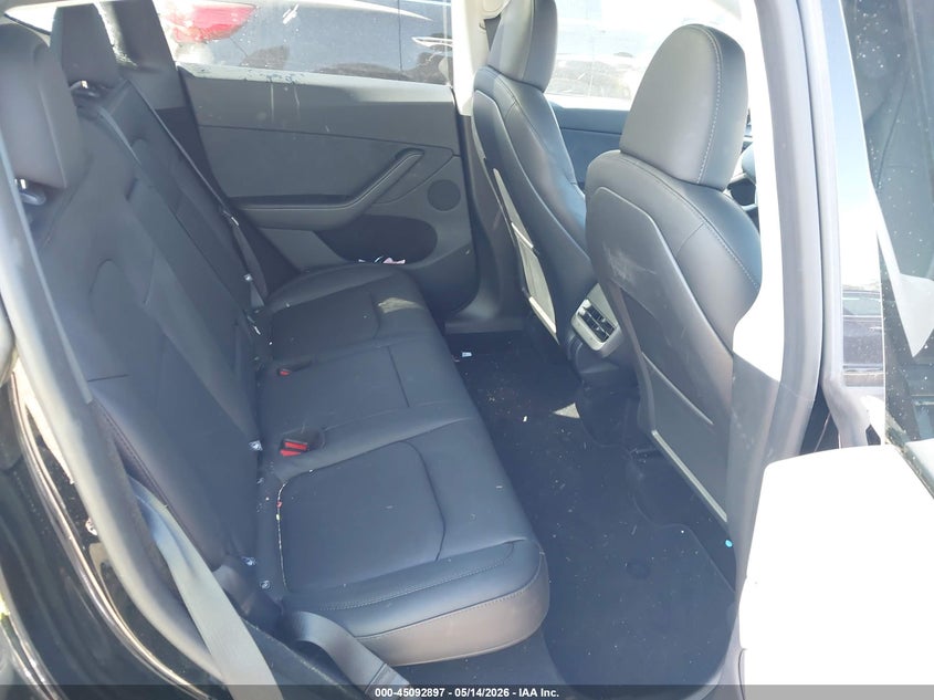2025 Tesla Model y VIN 7SAYGDED4SA377551 IAAI salvage auction — REAR END, Salvage (North Carolina), sold $12,200 on 2026-07-16 (photo 8)