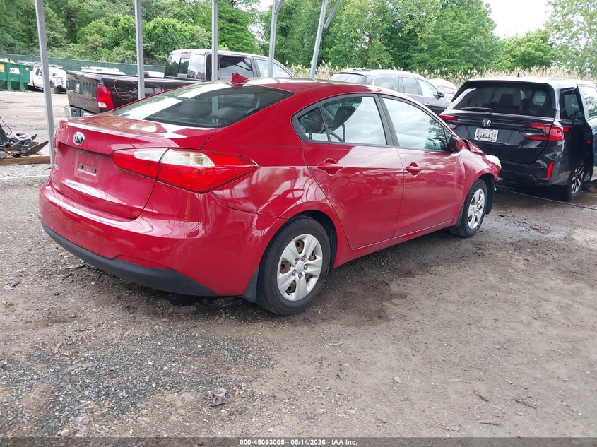 2016 Kia Forte VIN KNAFX4A6XG5527067 IAAI salvage auction — FRONT END, Salvage Title, sold $600 on 2026-08-01 (photo 4)