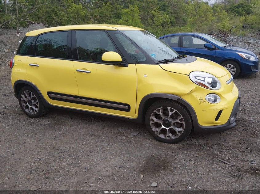 2014 Fiat 500l VIN ZFBCFADH5EZ023653 IAAI salvage auction — LEFT SIDE, Salvage (Rhode Island), sold $25 on 2026-07-28 (photo 1)