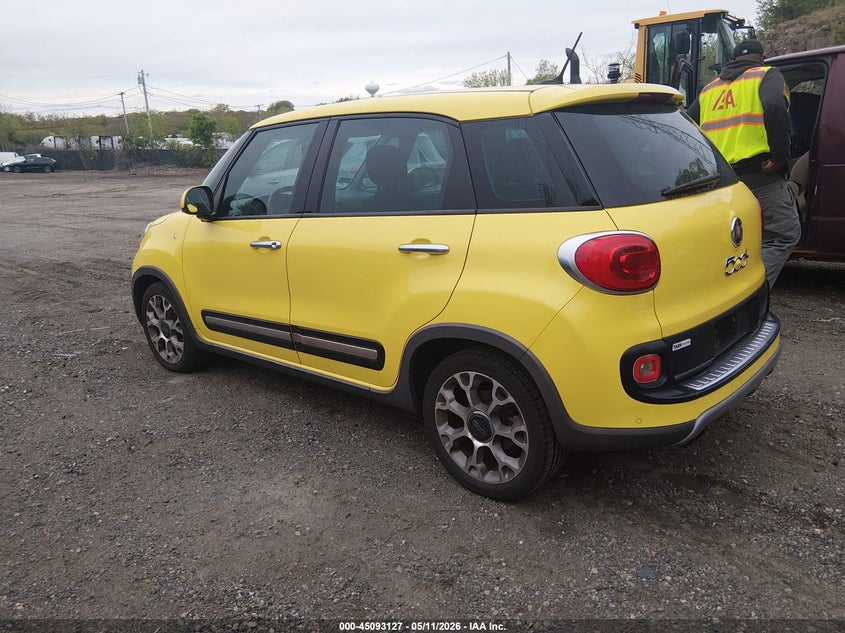 2014 Fiat 500l VIN ZFBCFADH5EZ023653 IAAI salvage auction — LEFT SIDE, Salvage (Rhode Island), sold $25 on 2026-07-28 (photo 3)