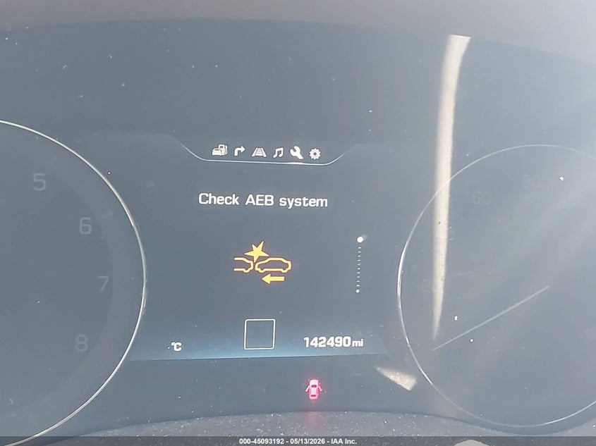 2016 Hyundai Genesis VIN KMHGN4JE0GU126987 IAAI salvage auction — RIGHT FRONT, Salvage - Greater Than 75% (Maryland), sold $1,950 on 2026-07-29 (photo 7)