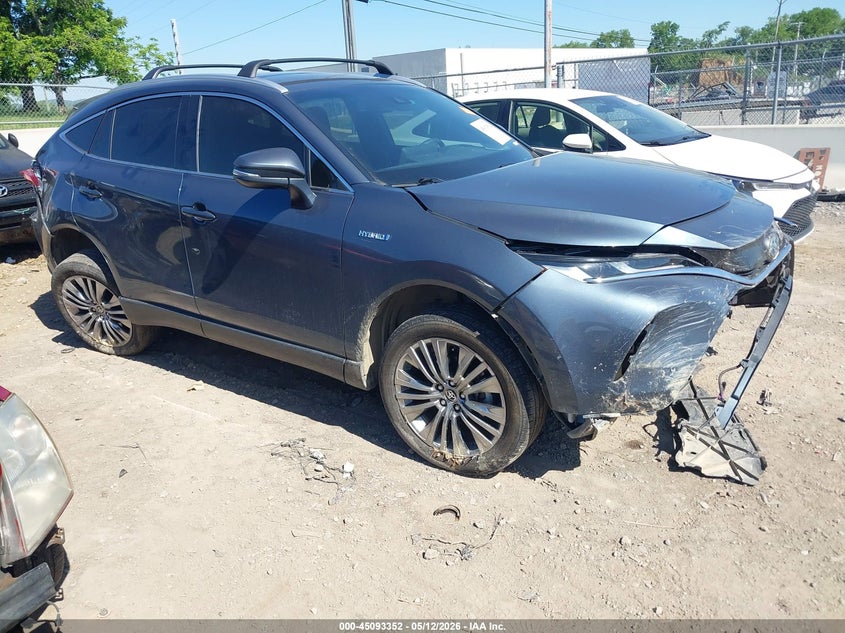2021 Toyota Venza VIN JTEAAAAHXMJ070712 IAAI salvage auction — FRONT END, Salvage (Tennessee), sold $8,400 on 2026-07-30 (photo 1)
