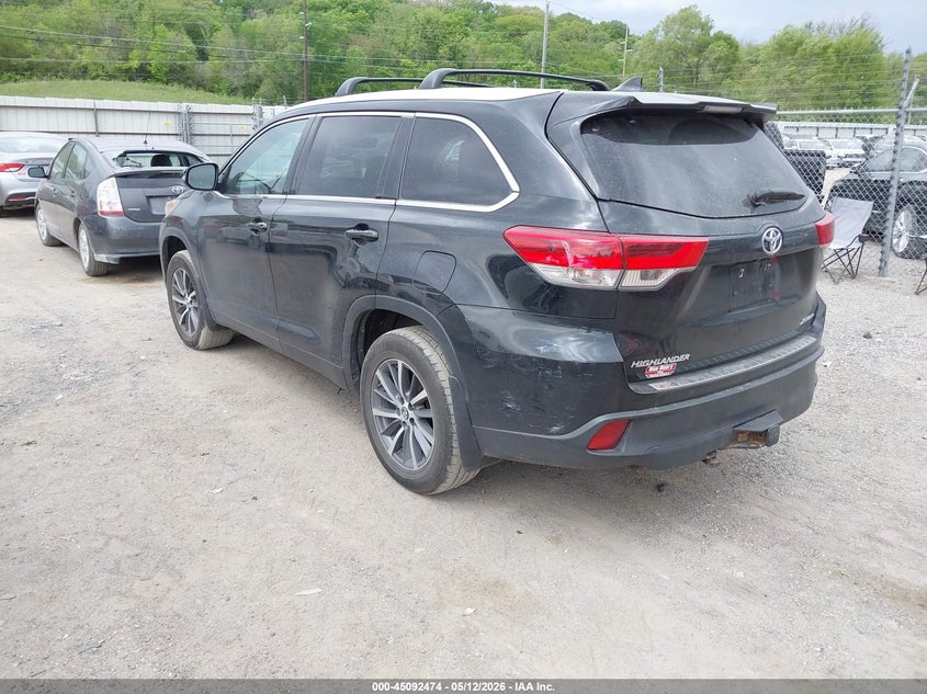 2019 Toyota Highlander VIN 5TDJZRFH6KS585811 IAAI salvage auction — HAIL, Salvage (Iowa), sold $14,000 on 2026-07-20 (photo 3)