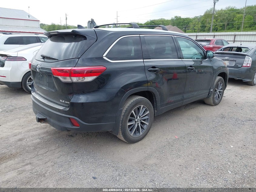 2019 Toyota Highlander VIN 5TDJZRFH6KS585811 IAAI salvage auction — HAIL, Salvage (Iowa), sold $14,000 on 2026-07-20 (photo 4)