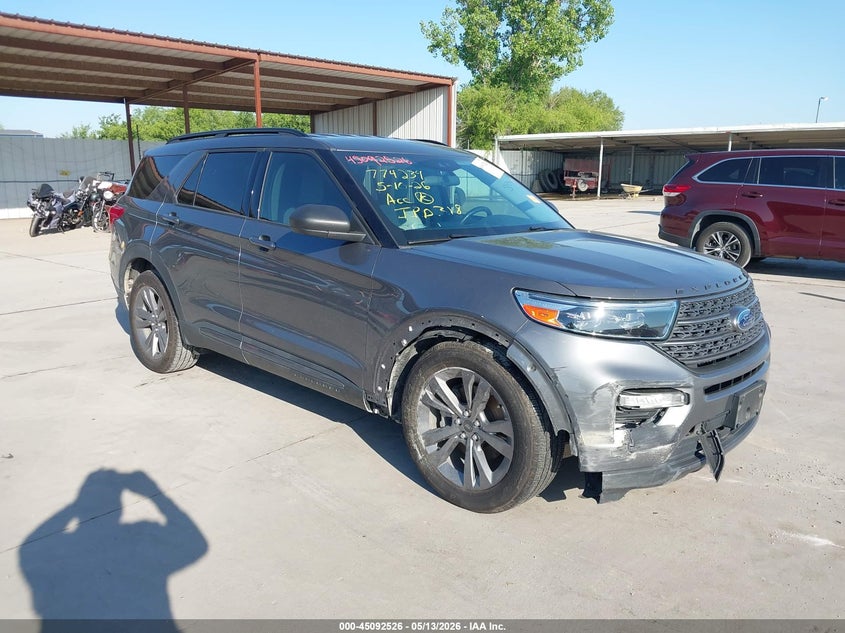 2021 Ford Explorer VIN 1FMSK7DH3MGA60570 — IAAI salvage auction photo
