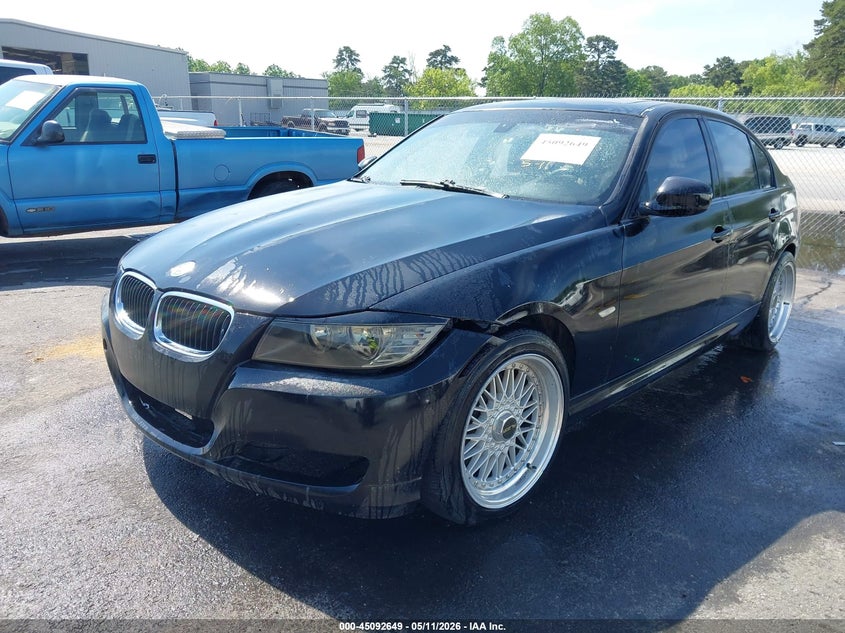2009 BMW 3 series VIN WBAPH73529E129149 IAAI salvage auction — NORMAL WEAR, Repossession Paperwork (Georgia), sold $700 on 2026-07-22 (photo 6)