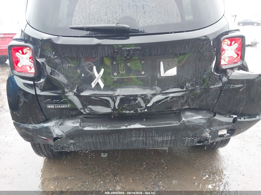2017 Jeep Renegade VIN ZACCJBBB8HPF96839 IAAI salvage auction — REAR END, Salvage (Massachusetts), sold $1,100 on 2026-08-21 (photo 6)