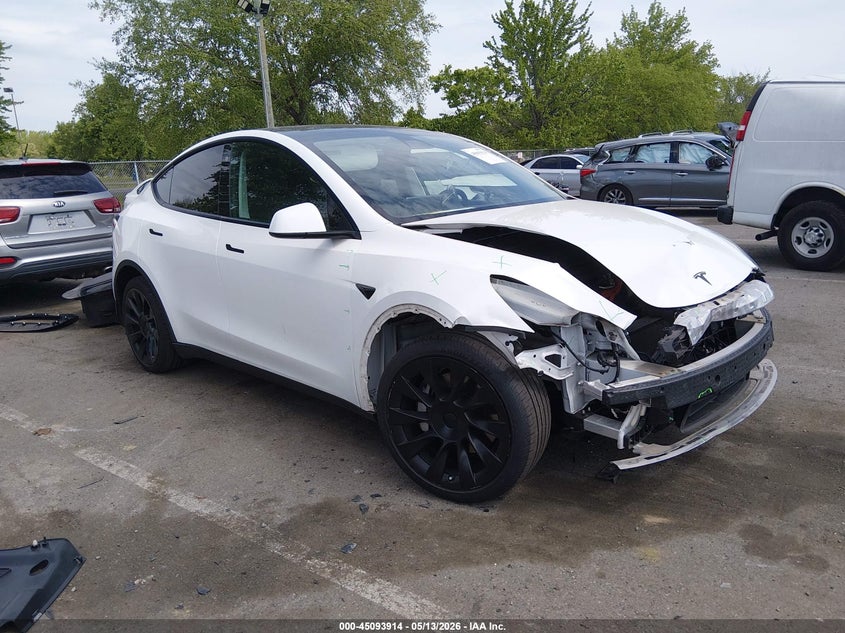 2021 Tesla Model y VIN 5YJYGDEE6MF286227 IAAI salvage auction — FRONT END, Salvage (New Jersey), sold $6,200 on 2026-07-30 (photo 1)