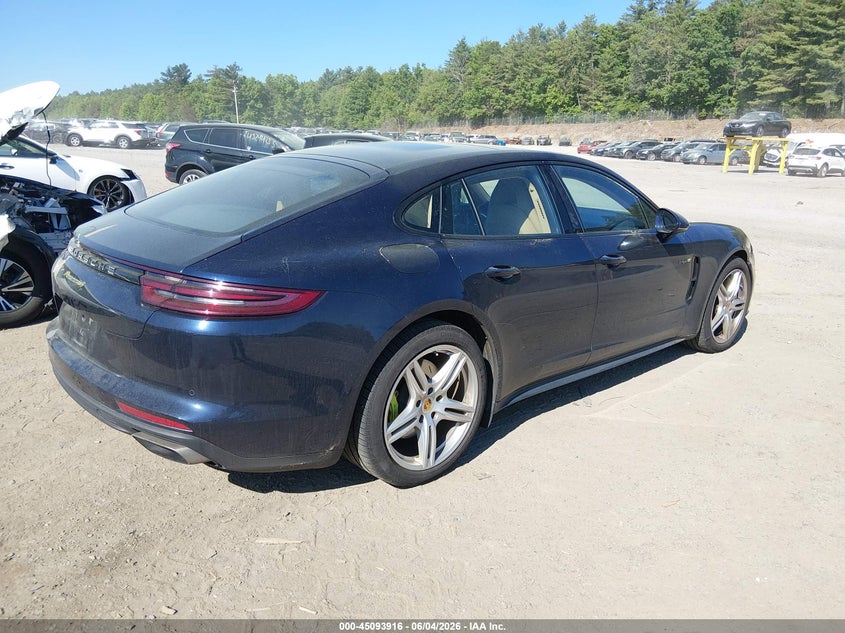 2018 Porsche Panamera VIN WP0AE2A77JL129219 IAAI salvage auction — RIGHT FRONT, Salvage Title, sold $16,600 on 2026-07-10 (photo 4)