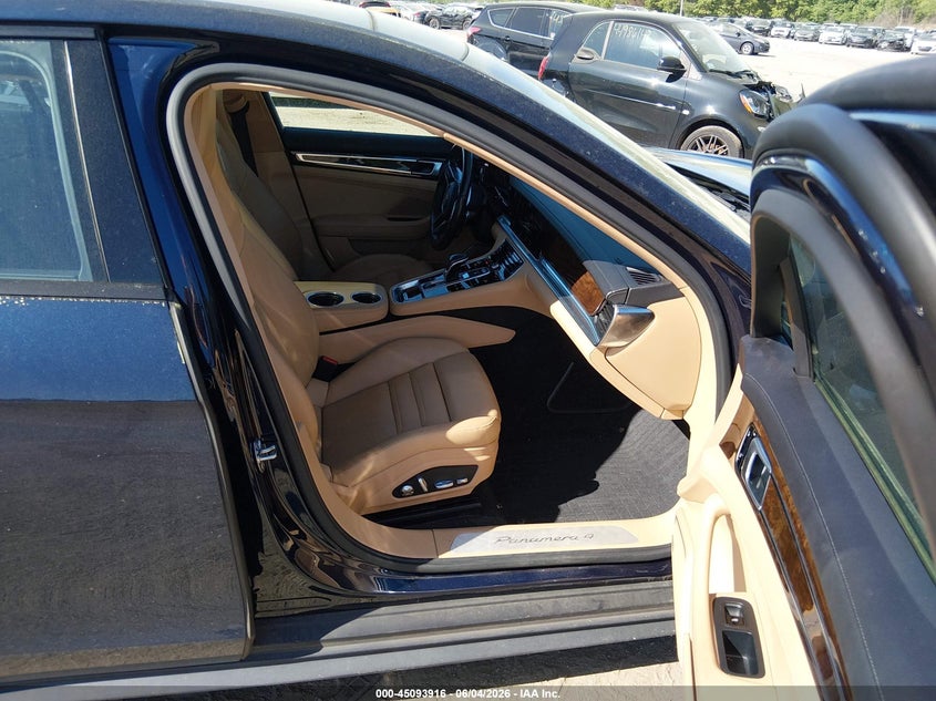 2018 Porsche Panamera VIN WP0AE2A77JL129219 IAAI salvage auction — RIGHT FRONT, Salvage Title, sold $16,600 on 2026-07-10 (photo 5)