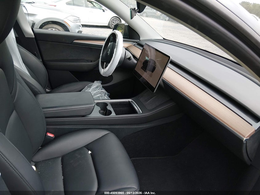 2023 Tesla Model y VIN 7SAYGDEF3PF825404 IAAI salvage auction — UNKNOWN, Clear (South Carolina), sold $12,600 on 2026-07-19 (photo 5)