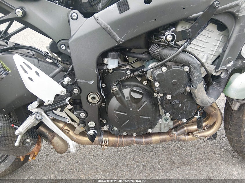 2026 Kawasaki Zx VIN JKBZXJJ12TA038186 IAAI salvage auction — LEFT SIDE, Mv-907A (New York), sold $3,100 on 2026-07-22 (photo 9)