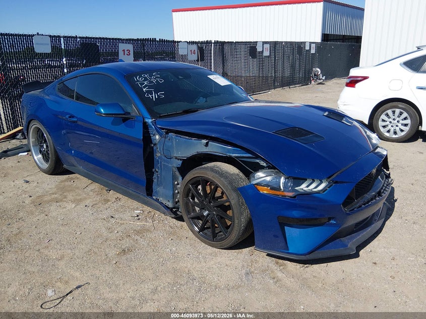 2022 Ford Mustang VIN 1FA6P8CF9N5133635 IAAI salvage auction — LEFT & RIGHT, Original (Texas), sold $11,000 on 2026-07-29 (photo 1)