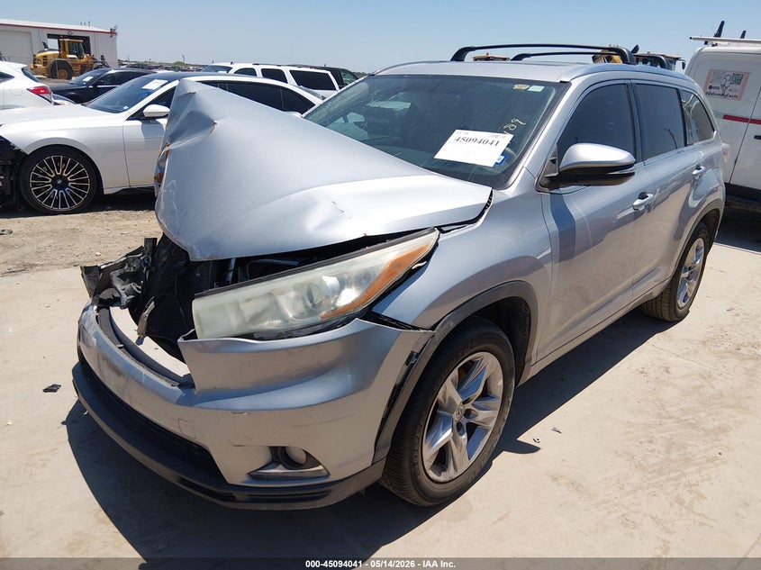 2015 Toyota Highlander VIN 5TDYKRFH9FS117189 IAAI salvage auction — FRONT END, Salvage (Texas), sold $3,675 on 2026-07-07 (photo 2)