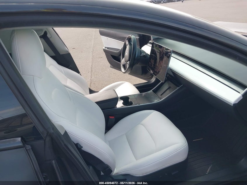 2018 Tesla Model 3 VIN 5YJ3E1EB7JF183964 IAAI salvage auction — FRONT END, Salvage (Minnesota), sold $3,200 on 2026-07-23 (photo 5)
