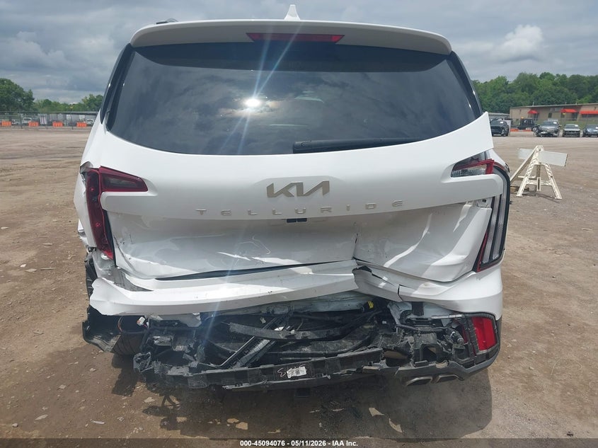 2024 Kia Telluride VIN 5XYP64GC3RG507339 IAAI salvage auction — REAR END, Clear (Tennessee), sold $9,900 on 2026-07-15 (photo 6)