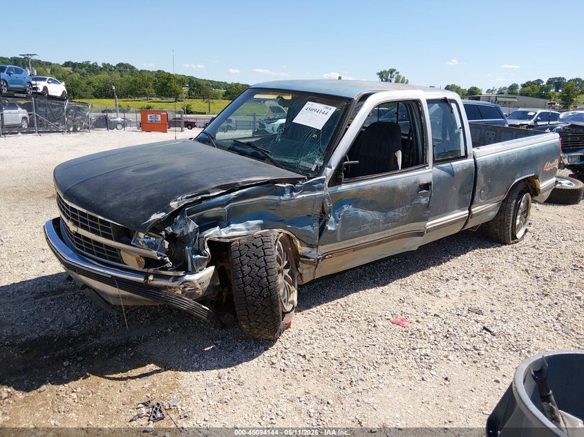 1992 Chevrolet Gmt VIN 2GCFK29K4N1235582 IAAI salvage auction — FRONT END, Clear (Arkansas), sold $350 on 2026-07-09 (photo 2)