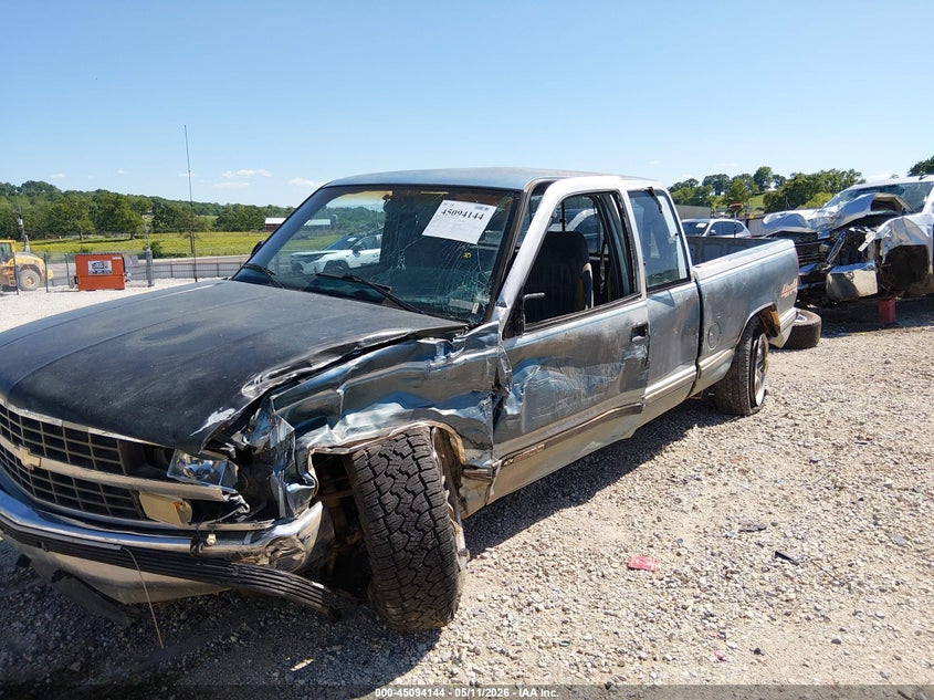 1992 Chevrolet Gmt VIN 2GCFK29K4N1235582 IAAI salvage auction — FRONT END, Clear (Arkansas), sold $350 on 2026-07-09 (photo 6)