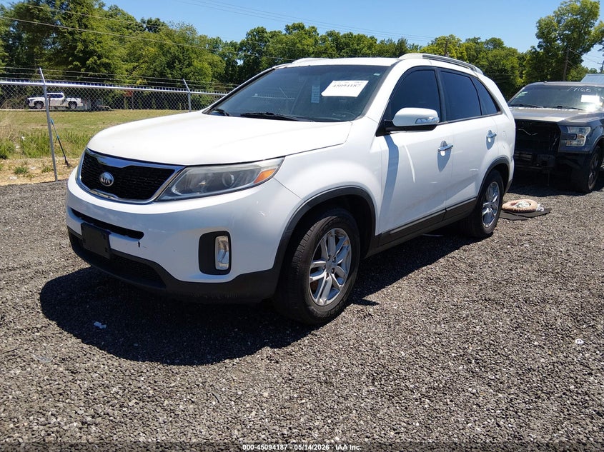 2014 Kia Sorento VIN 5XYKT4A69EG466411 IAAI salvage auction — ALL OVER, Clear (South Carolina), sold $725 on 2026-07-28 (photo 2)
