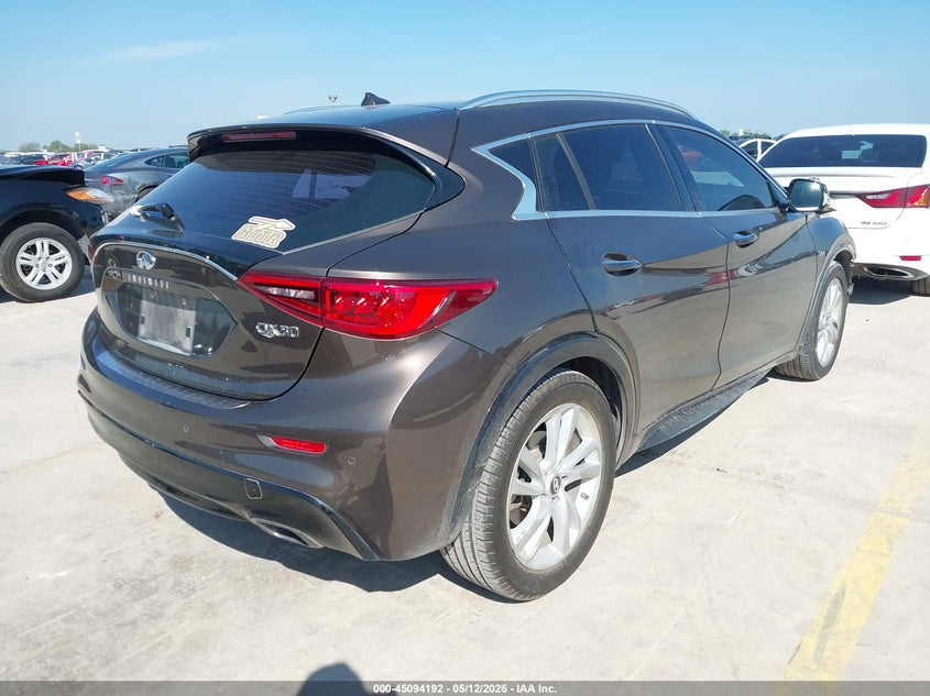 2018 Infiniti Qx30 VIN SJKCH5CP3JA043333 IAAI salvage auction — FRONT END, Salvage (Texas), sold $1,800 on 2026-07-20 (photo 4)