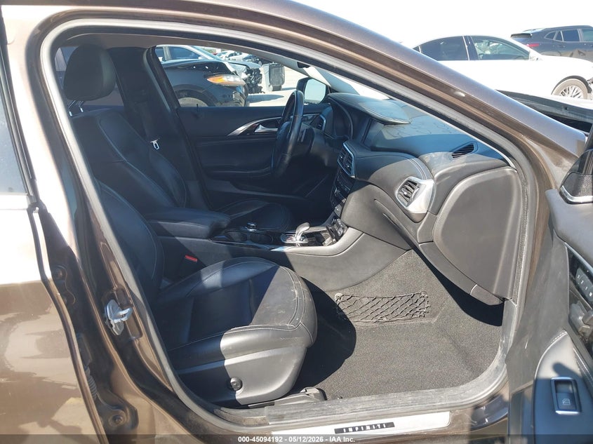 2018 Infiniti Qx30 VIN SJKCH5CP3JA043333 IAAI salvage auction — FRONT END, Salvage (Texas), sold $1,800 on 2026-07-20 (photo 5)