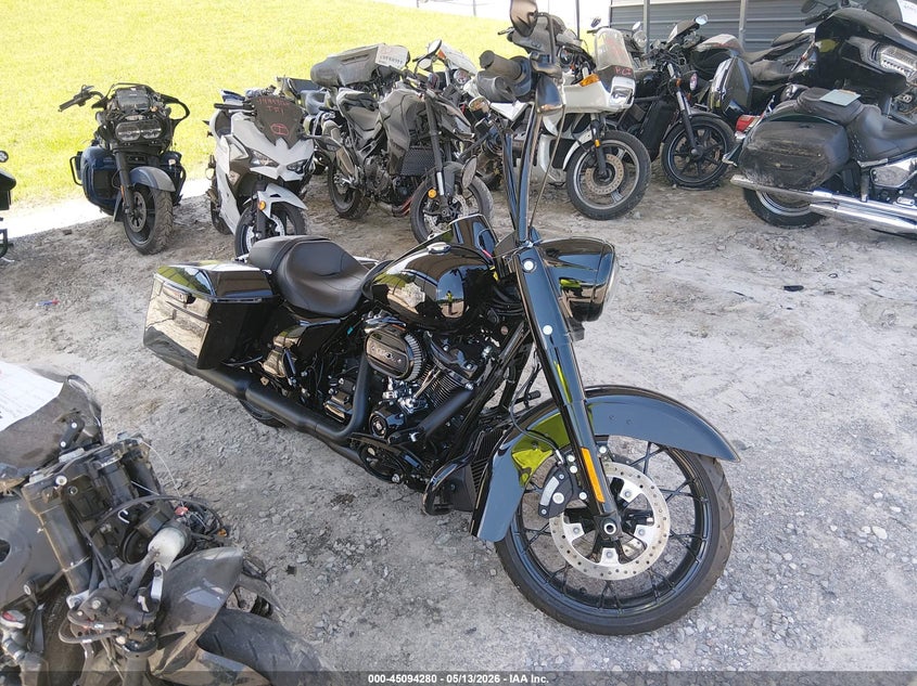 2025 Harley-davidson Road king VIN 1HD1KVP16SB640679 — IAAI salvage auction photo