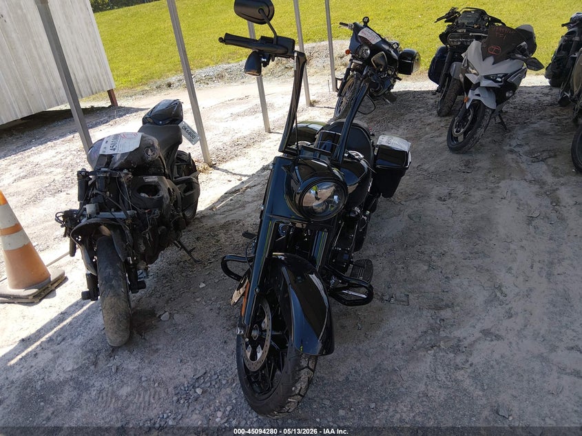 2025 Harley-davidson Road king VIN 1HD1KVP16SB640679 IAAI salvage auction — FRONT END, Salvage (Tennessee), sold $7,700 on 2026-07-22 (photo 5)