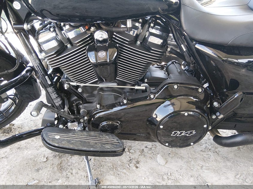 2025 Harley-davidson Road king VIN 1HD1KVP16SB640679 IAAI salvage auction — FRONT END, Salvage (Tennessee), sold $7,700 on 2026-07-22 (photo 9)