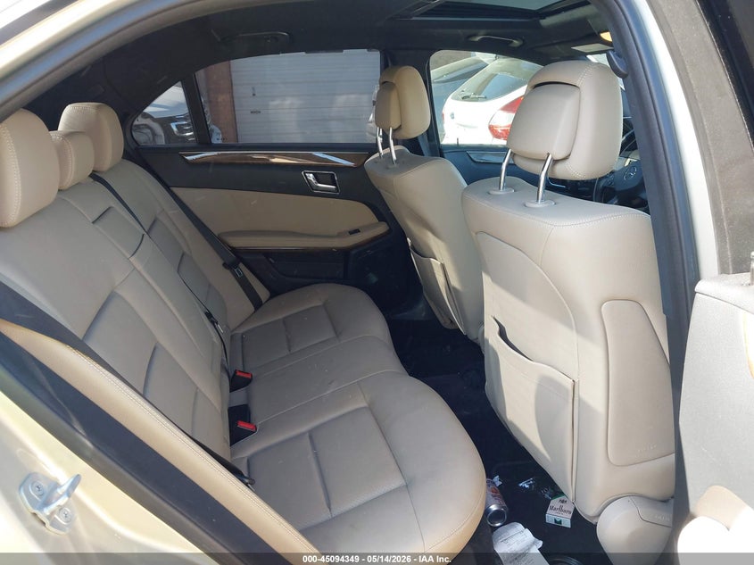 2011 Mercedes-benz E-klasse VIN WDDHF8HB7BA353926 IAAI salvage auction — FRONT END, Salvage (Idaho), sold $25 on 2026-07-27 (photo 8)